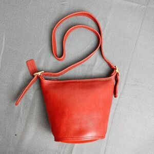 Coach Red Maggie Duffle Bucket 9019